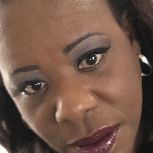 Meet your Posher, Candace - Picture 5 of 8